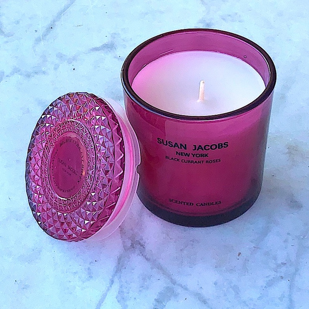 SUSAN JACOBS NEW YORK CANDLE BLACK CURRANT ROSES NEW 1 WICK 6 oz